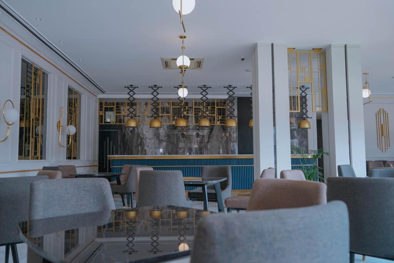 Hotel Savoy Homann Bandung Exterior photo
