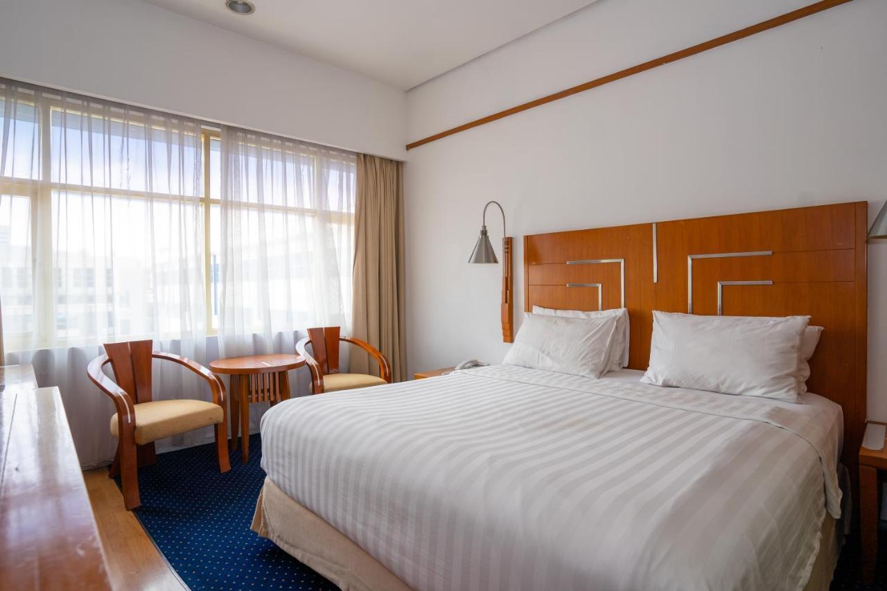 Hotel Savoy Homann Bandung Exterior photo