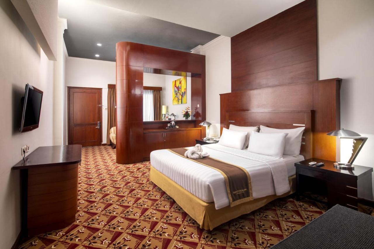 Hotel Savoy Homann Bandung Exterior photo