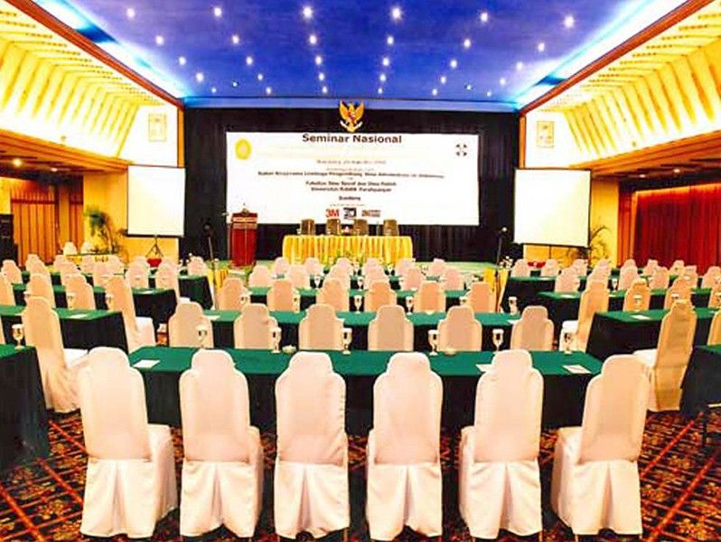 Hotel Savoy Homann Bandung Exterior photo
