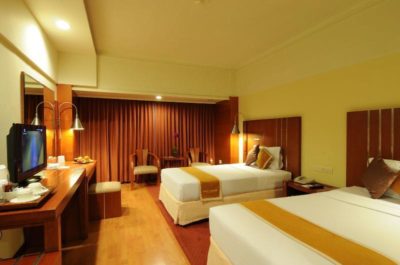 Hotel Savoy Homann Bandung Exterior photo